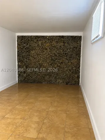 1905 NW 57th Street Miami FL 33142