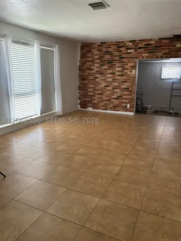 1905 NW 57th Street Miami FL 33142