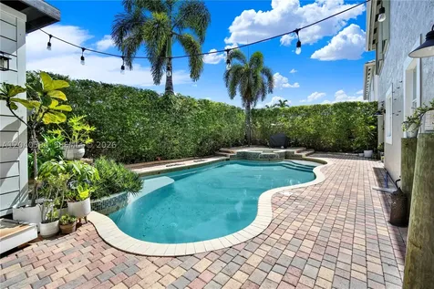 11921 SW 126th Terrace Miami FL 33186