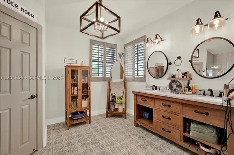 11921 SW 126th Terrace Miami FL 33186