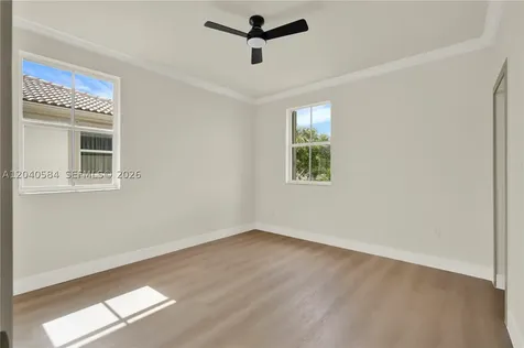 11921 SW 126th Terrace Miami FL 33186