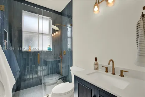 11921 SW 126th Terrace Miami FL 33186