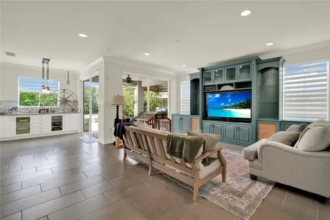 11921 SW 126th Terrace Miami FL 33186