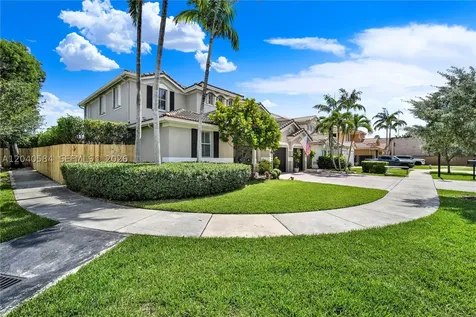 11921 SW 126th Terrace Miami FL 33186