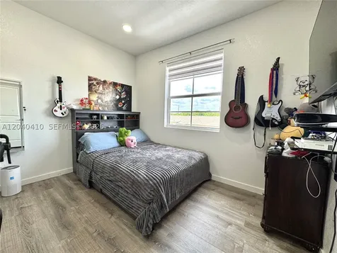 479 NE 5th Way Florida City FL 33034