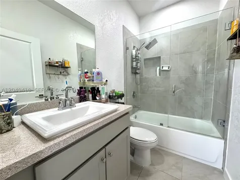 479 NE 5th Way Florida City FL 33034