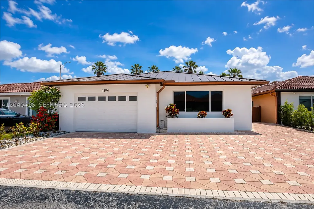 1204 SW 136th Place Miami FL 33184