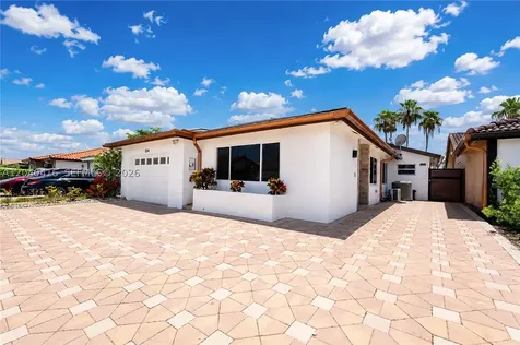 1204 SW 136th Place Miami FL 33184