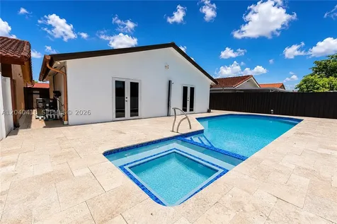 1204 SW 136th Place Miami FL 33184