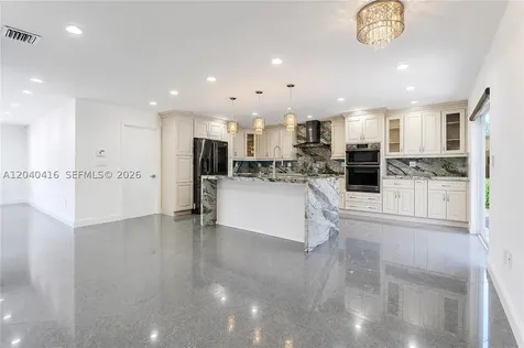 1204 SW 136th Place Miami FL 33184