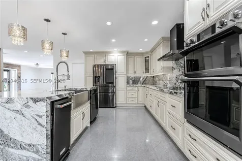 1204 SW 136th Place Miami FL 33184
