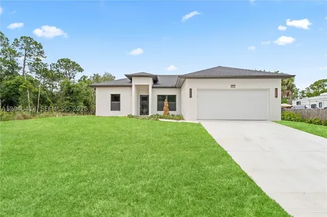 2602 E 2nd Street Lehigh Acres FL 33936