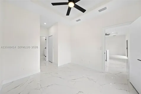 2602 E 2nd Street Lehigh Acres FL 33936