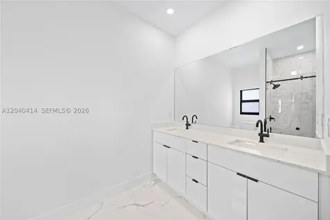 2602 E 2nd Street Lehigh Acres FL 33936