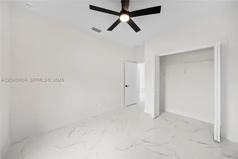 2602 E 2nd Street Lehigh Acres FL 33936