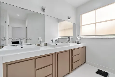 2517 SW 148th Court Miami FL 33185