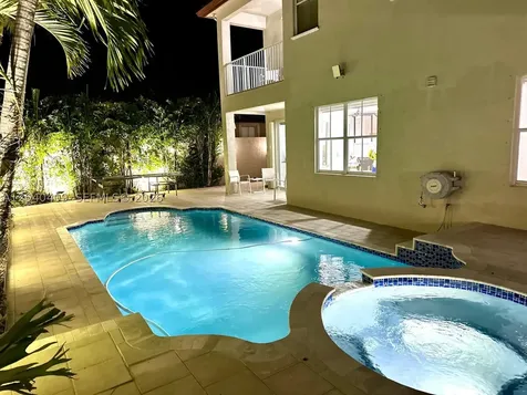 2517 SW 148th Court Miami FL 33185