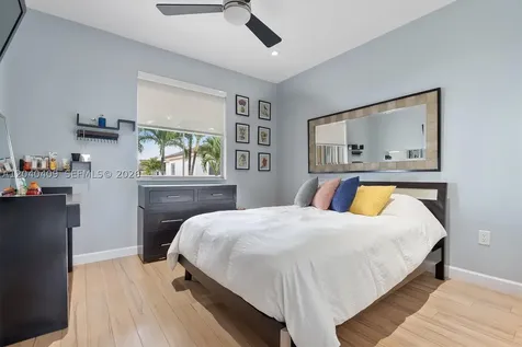 2517 SW 148th Court Miami FL 33185