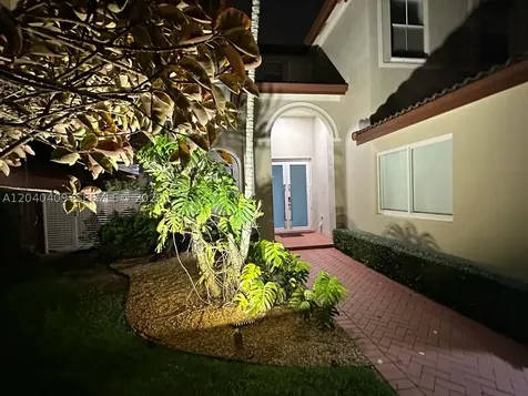2517 SW 148th Court Miami FL 33185