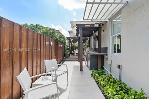 2517 SW 148th Court Miami FL 33185
