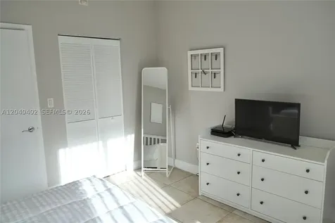 7275 SW 90th Street Miami FL 33156