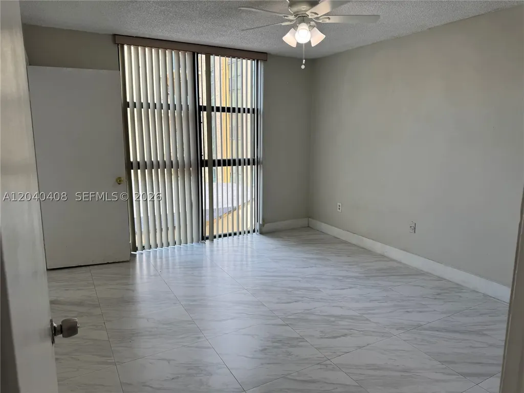 11800 SW 18th Street Miami FL 33175