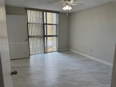 11800 SW 18th Street Miami FL 33175