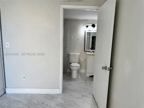11800 SW 18th Street Miami FL 33175