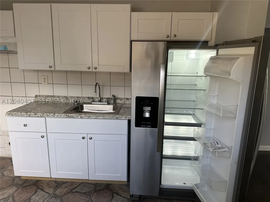 820 NW 4th Avenue Fort Lauderdale FL 33311