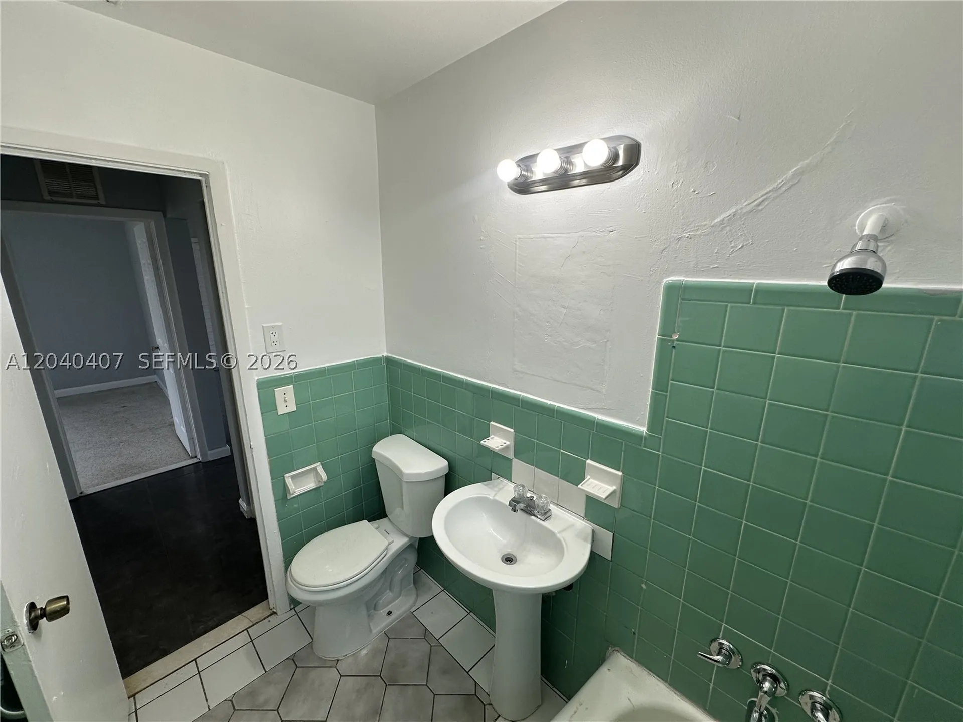 820 NW 4th Avenue Fort Lauderdale FL 33311