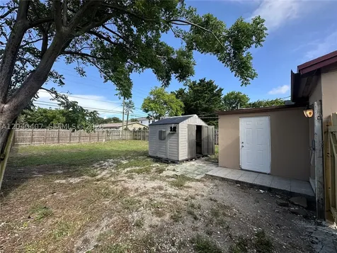 820 NW 4th Avenue Fort Lauderdale FL 33311