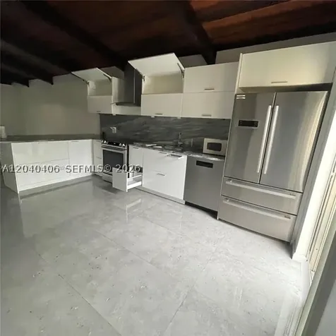 112 Fox Road Hollywood FL 33024
