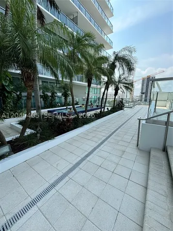 79 SW 12th Street Miami FL 33130