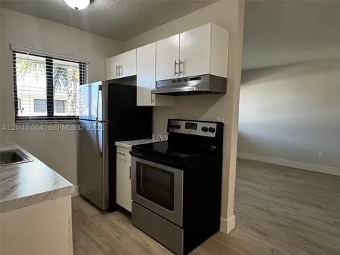 1330 W 29th Street Hialeah FL 33012