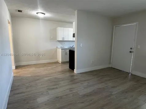 1330 W 29th Street Hialeah FL 33012