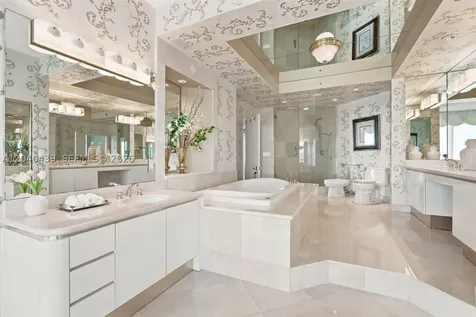 16445 Collins Avenue Sunny Isles Beach FL 33160
