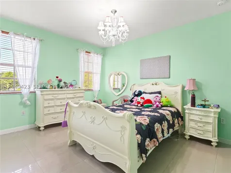 8542 NW 111th Court Doral FL 33178