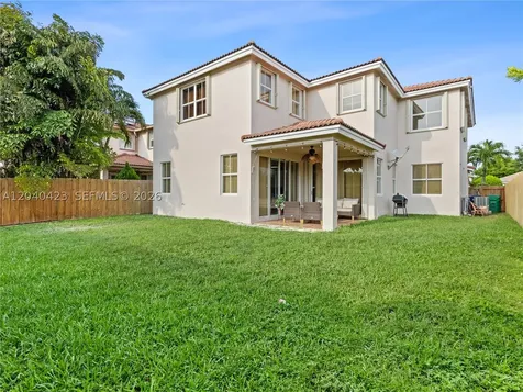 8542 NW 111th Court Doral FL 33178
