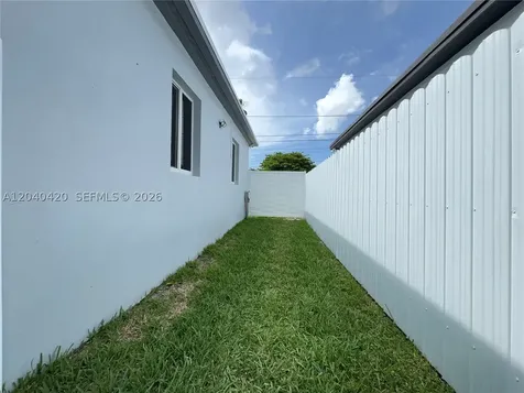 1250 NW 57th Street Miami FL 33142
