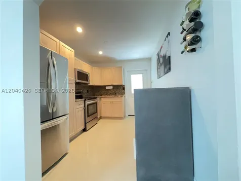 1250 NW 57th Street Miami FL 33142