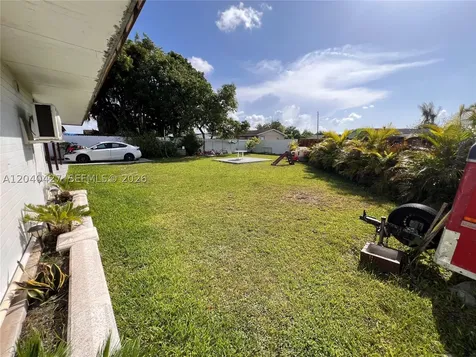 235 SW 18th Avenue Homestead FL 33030