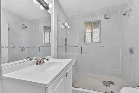 1168 NW 30th Street Miami FL 33127
