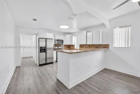 1168 NW 30th Street Miami FL 33127
