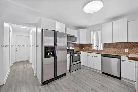 1168 NW 30th Street Miami FL 33127