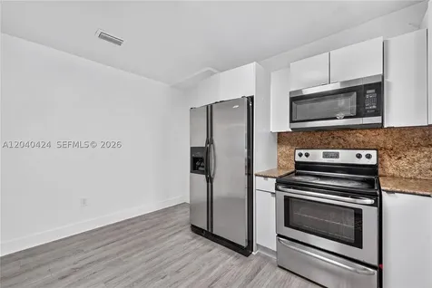 1168 NW 30th Street Miami FL 33127