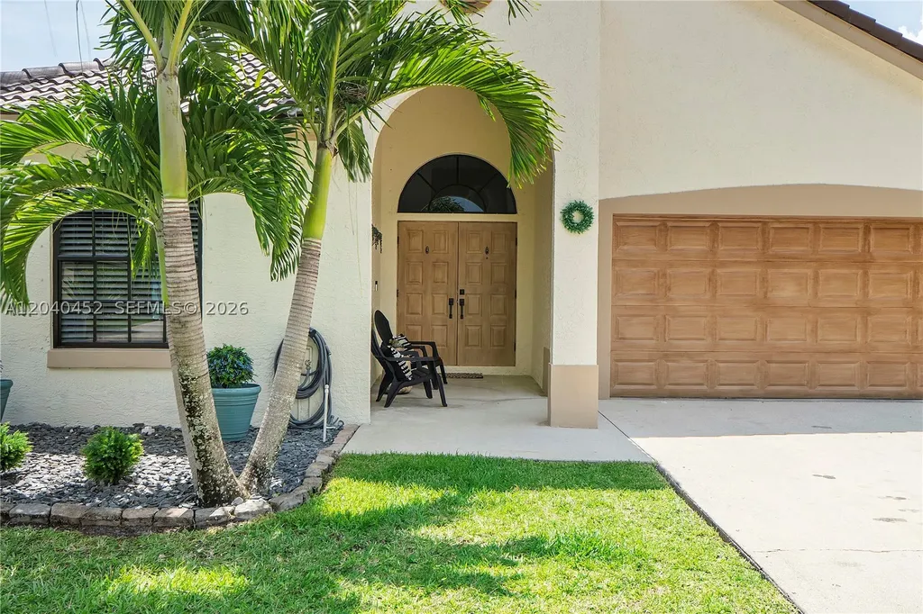 124 Preserve Drive Royal Palm Beach FL 33411