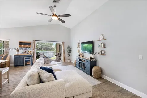 124 Preserve Drive Royal Palm Beach FL 33411
