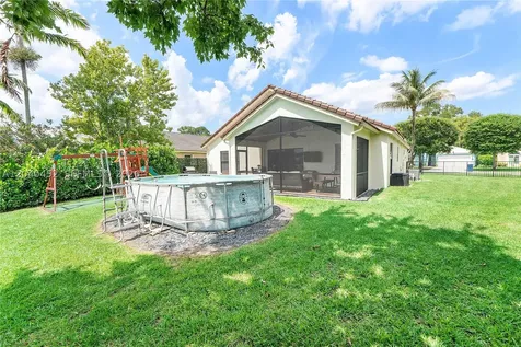 124 Preserve Drive Royal Palm Beach FL 33411