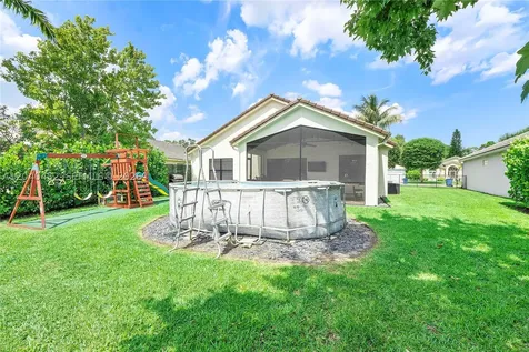 124 Preserve Drive Royal Palm Beach FL 33411