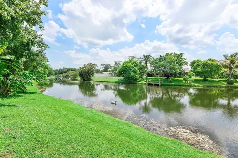 124 Preserve Drive Royal Palm Beach FL 33411